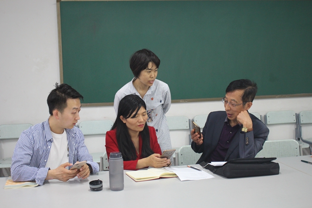 我集团开展教学工作中期检查与学术交流会议