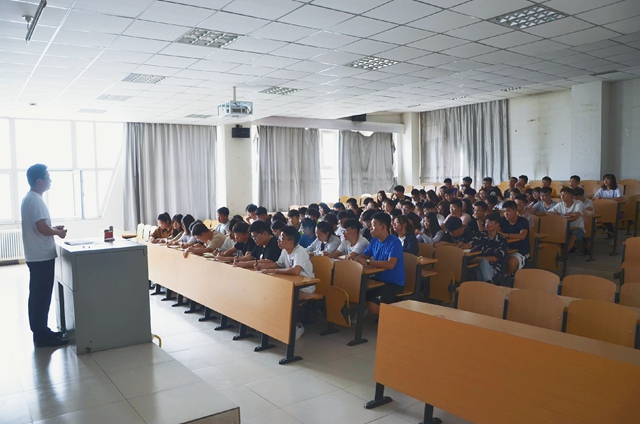 我集团召开2018-2019学年完满教育工作动员会