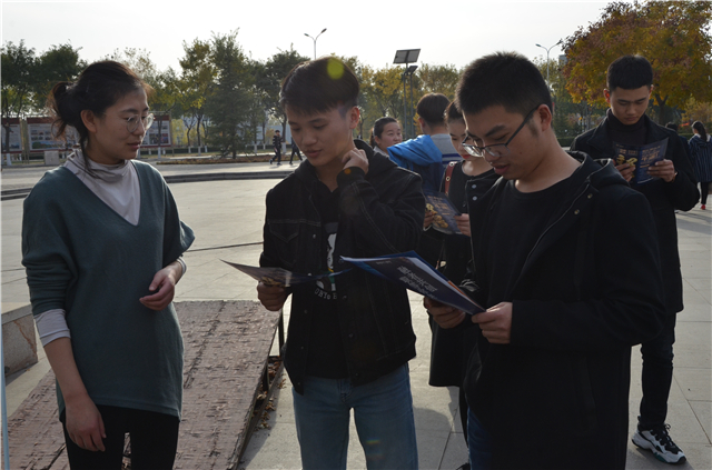 太阳集团tcy8722顺利开展大学生招聘会