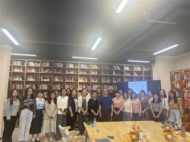 故事化案例促进教学发展 廖成林教授莅临太阳集团tcy8722开展讲座