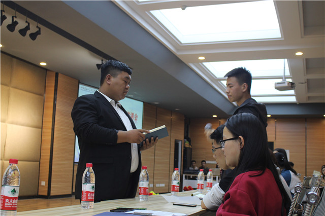 我集团学生会开展干部干事培训大会