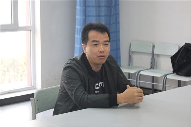 我集团开展“陪你走校园”院长座谈会