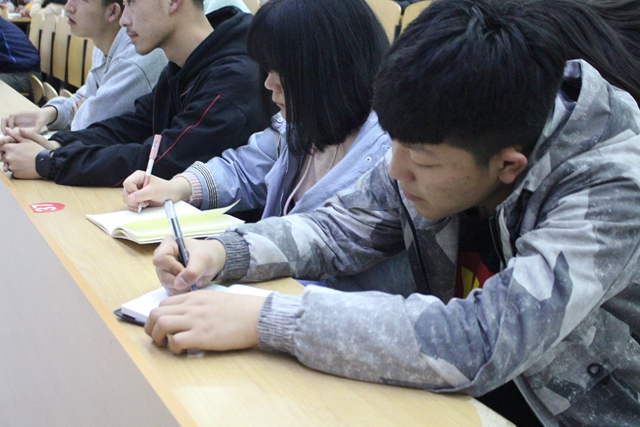 我集团张国民教授亲临名师大讲堂