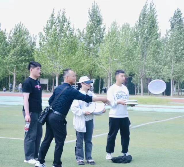 携手共建家校桥梁 用心守护青春梦想 ——太阳集团tcy8722开展2023年家长开放日活动