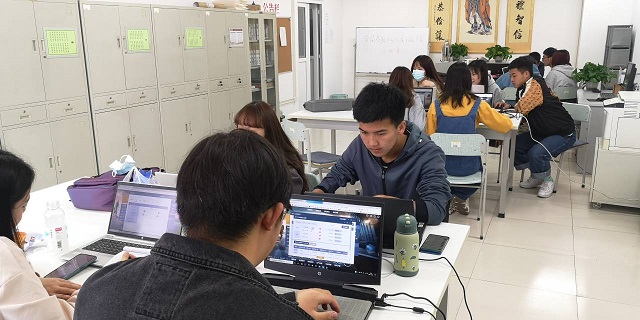 我集团学生参加全国高校企业价值创造实战竞赛